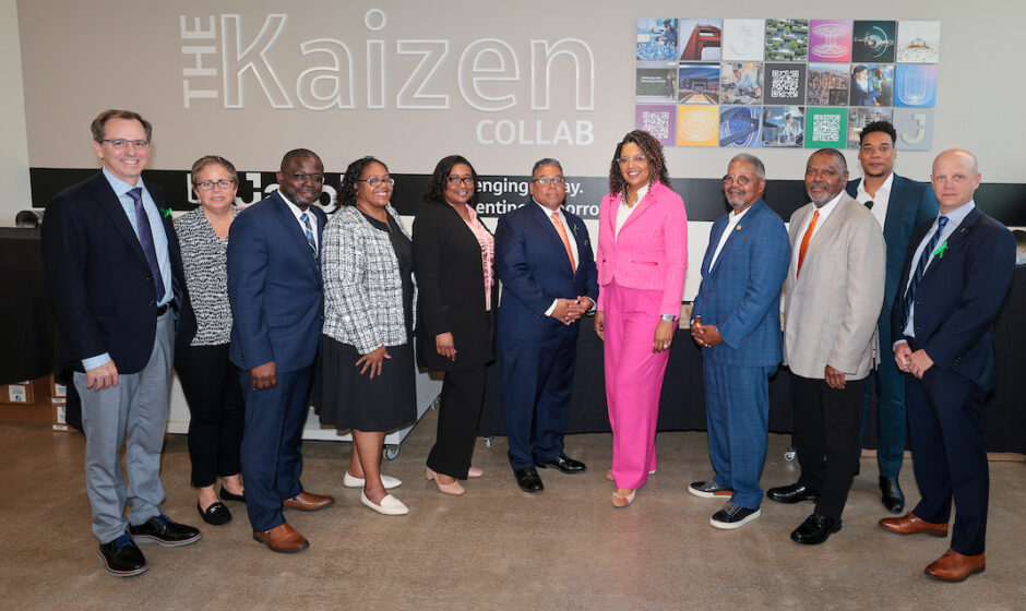 SAET Dean Andrew Chin, Provost Allyson Watson, former SAET Dean Rodner Wright, Title III Program Director Erick Akins with Jacobs employees at ribbon-cutting ceremony.