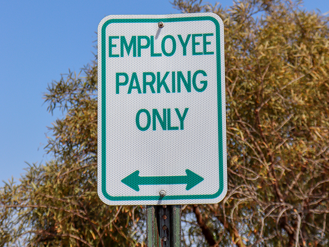 green parking sign